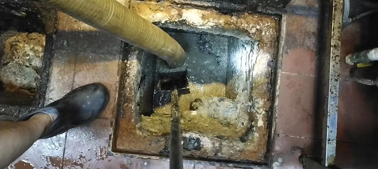 平潭污水池清理一般都有毒气，怎么预防中毒呢？
